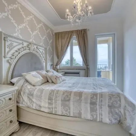 דירה Luxury Pallazzo