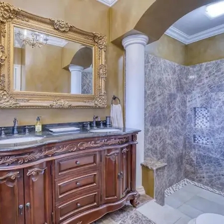 דירה Luxury Pallazzo *